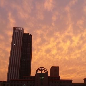 一本色道无码道在线观看
